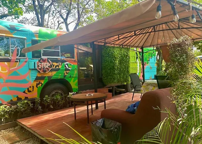 Casabus Beautiful Bus Dept. 50m From Santa Cruz (Guanacaste)